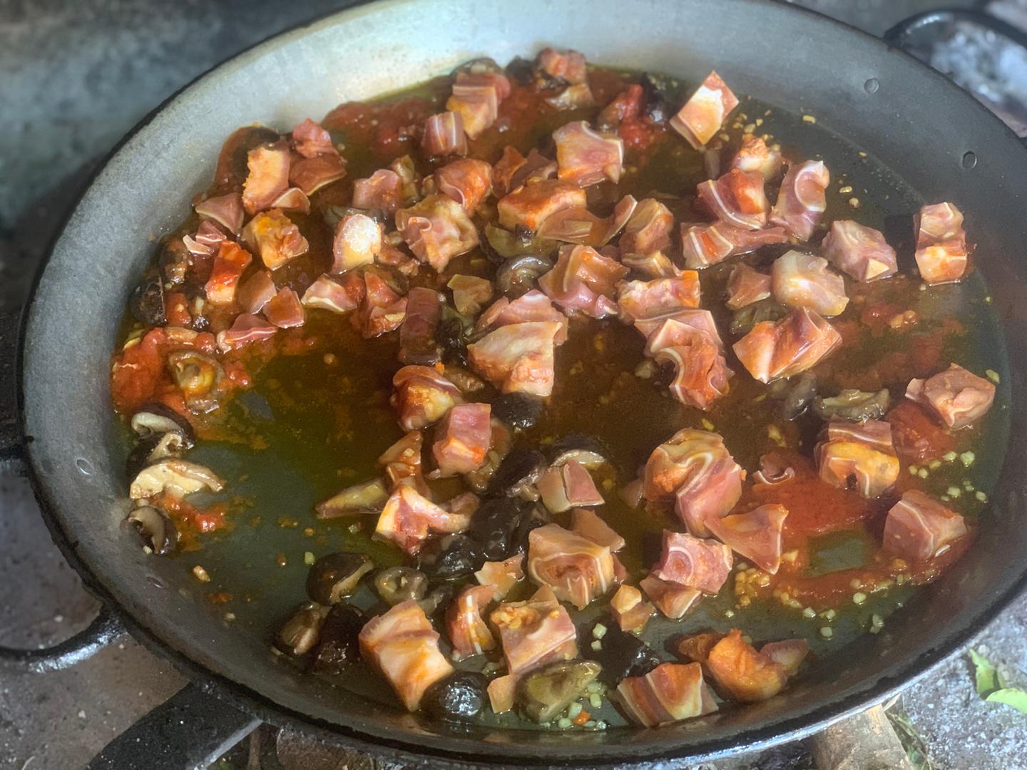 Sofrito de tomate y ajo