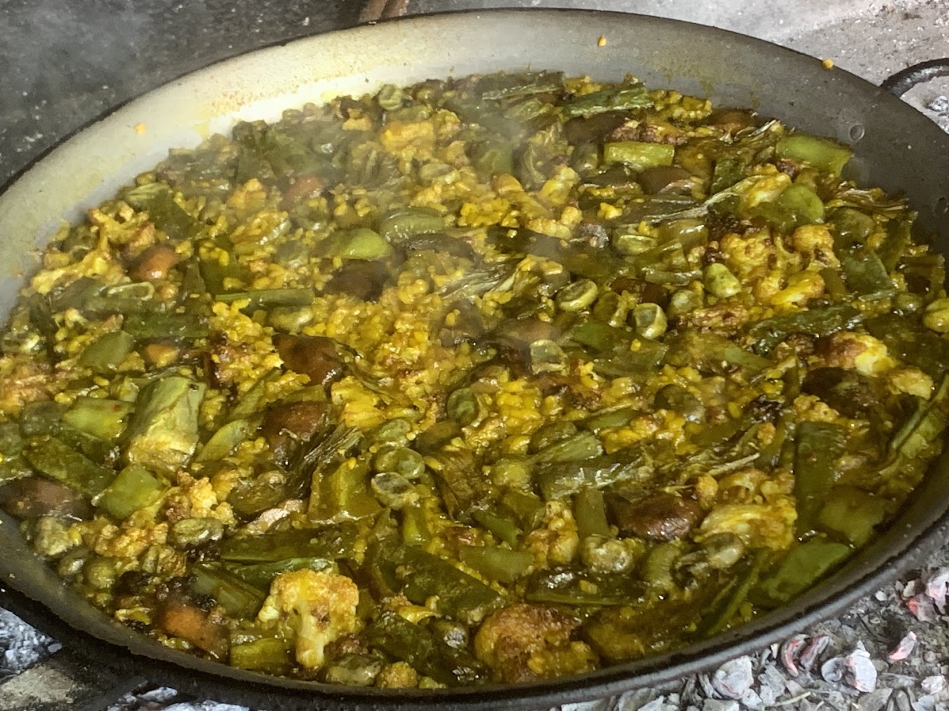 Paella vegetariana