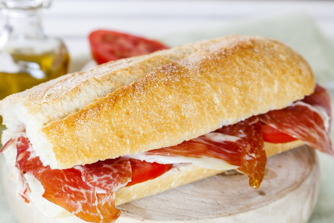 [translate:Bocadillo de Jamón y Tomate]