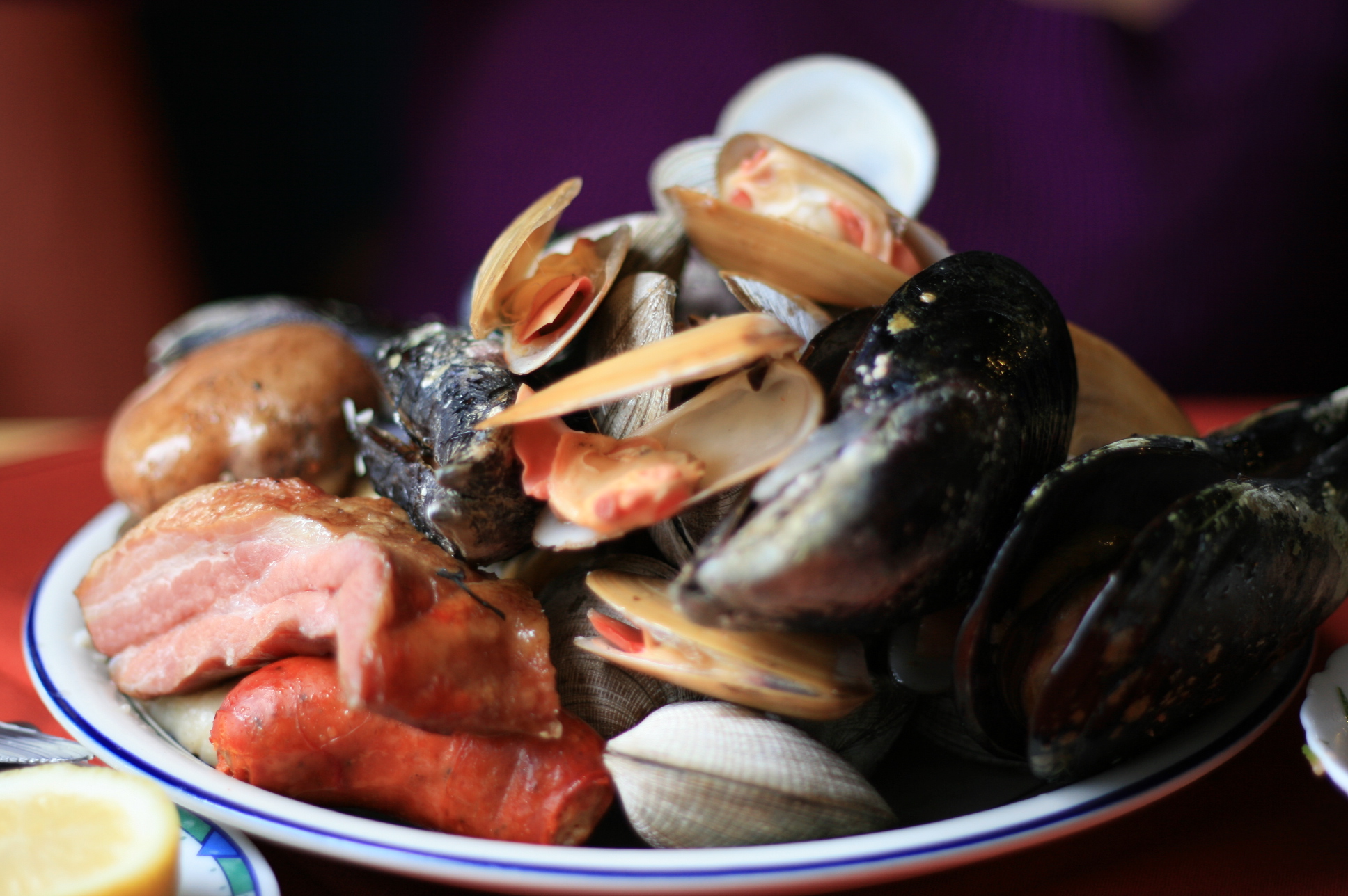 [translate:Curanto chileno]